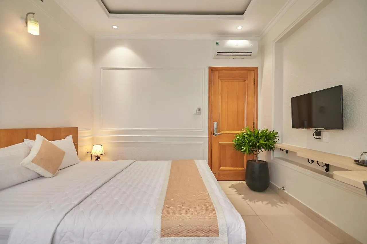 **  Bin Bin 10 - Mimosa Hotel Near Tan Son Nhat Airport ホーチミン市 ベトナム