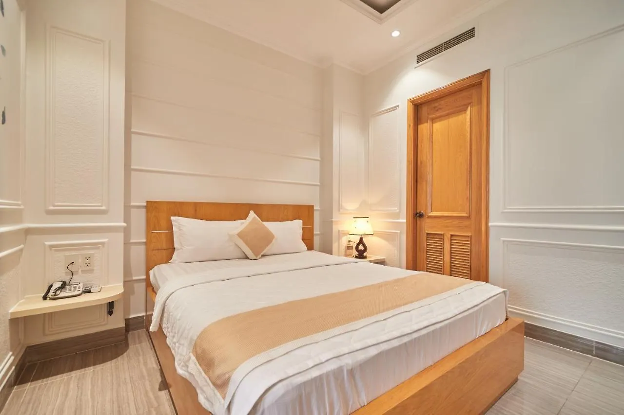 Bin Bin 10 - Mimosa Hotel Near Tan Son Nhat Airport ホーチミン市 ベトナム