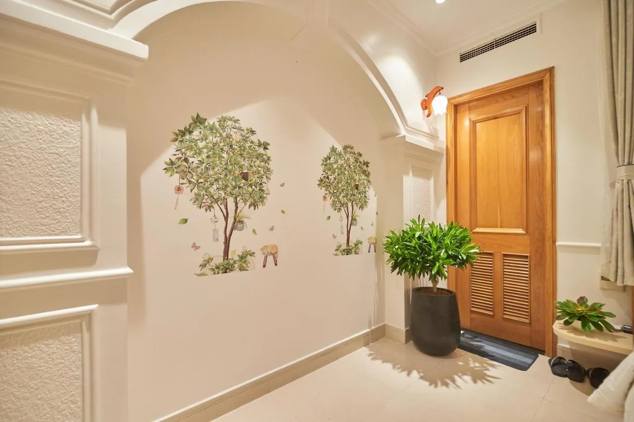 Bin Bin 10 - Mimosa Hotel Near Tan Son Nhat Airport ホーチミン市
