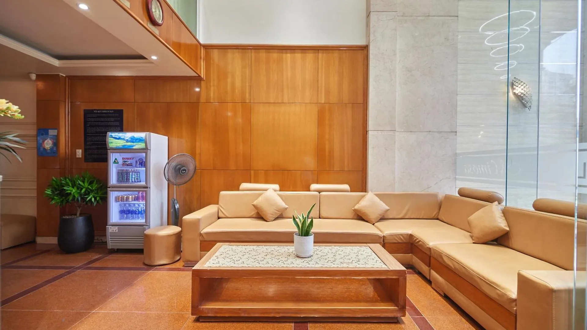 Bin Bin 10 - Mimosa Hotel Near Tan Son Nhat Airport ホーチミン市